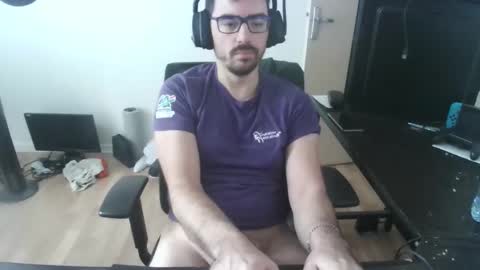 romainb72 online show from 12/18/24, 09:25