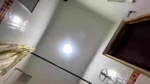   online show from 11/18/25, 10:09