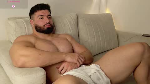 Roman Lux online show from 11/25/25, 05:29