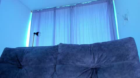 Roman online show from 01/14/26, 10:03