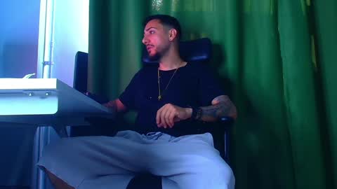 romaniamaster1 online show from 04/27/26, 05:49