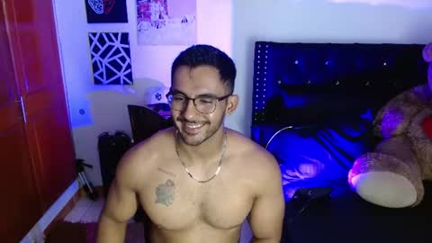 Roman online show from 07/11/26, 07:38
