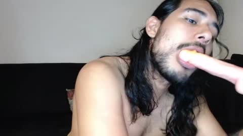 Snapshot of romanphoenix chatting on 07/08/26, 10:58 Roman online show from 07/08/26, 10:58