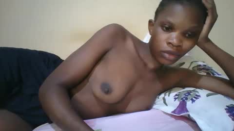 Emma online show from 09/15/25, 07:14