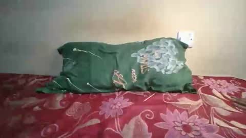 Emma online show from 11/21/25, 07:45