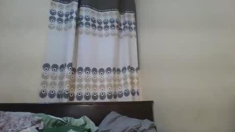 Emma online show from 11/23/25, 10:42