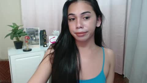 Snapshot of romantic_kath chatting on 12/28/24, 08:16 KATH online show from 12/28/24, 08:16