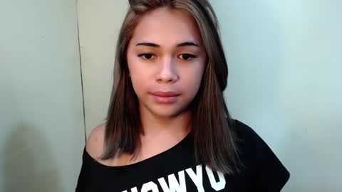 Snapshot of romantic_kath chatting on 09/24/25, 06:33 KATH online show from 09/24/25, 06:33