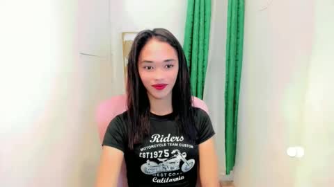 Snapshot of romanticslutxxx chatting on 09/22/25, 10:50 empress online show from 09/22/25, 10:50