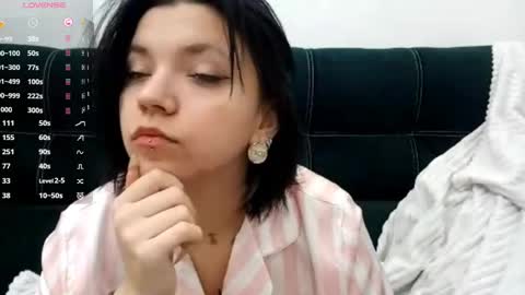 Anica online show from 10/03/25, 09:06