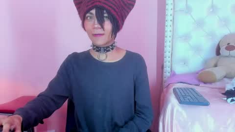 Snapshot of romeo_laurient chatting on 06/02/26, 01:13 ROMEO online show from 06/02/26, 01:13