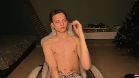 Snapshot of romeo_mercy chatting on 01/09/25, 09:05 Romeo online show from 01/09/25, 09:05