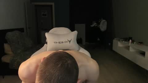 Snapshot of romeo_mercy chatting on 02/24/25, 09:52 Romeo online show from 02/24/25, 09:52