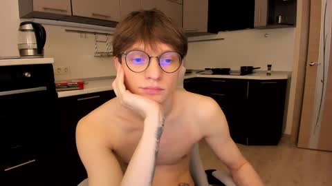 Romeo online show from 11/16/25, 10:48