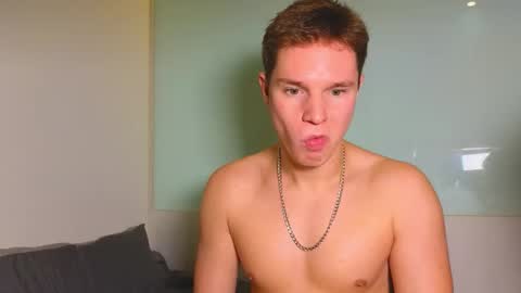 Romeo online show from 10/19/25, 06:19