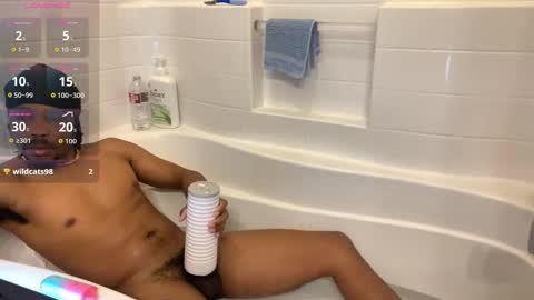 Snapshot of romeotyn chatting on 02/27/26, 05:46 romeotyn online show from 02/27/26, 05:46