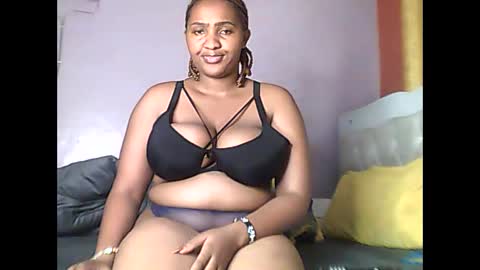 Snapshot of romina_26 chatting on 06/08/26, 09:59 Romina 26 online show from 06/08/26, 09:59