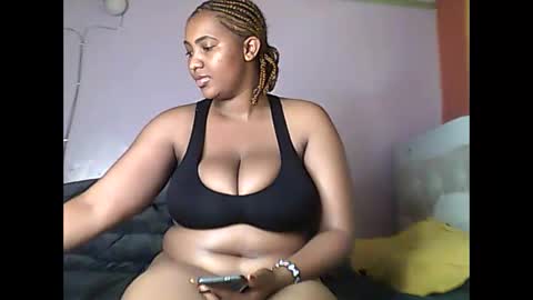 Snapshot of romina_26 chatting on 06/09/26, 12:28 Romina 26 online show from 06/09/26, 12:28