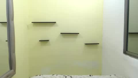 romina online show from 04/23/26, 03:52