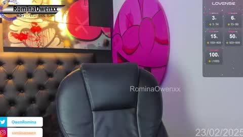 Snapshot of rominaowenxx chatting on 02/23/25, 09:22 ROMINA OWEN online show from 02/23/25, 09:22