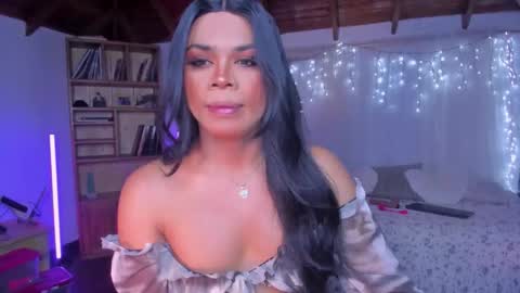 Romi Rouse online show from 02/11/26, 03:44