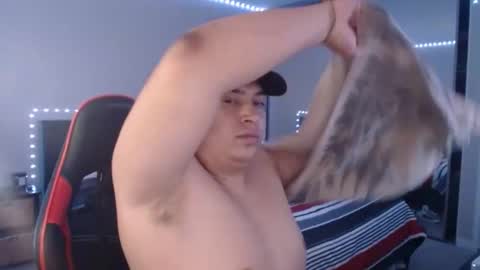 Snapshot of rompecorazones856235 chatting on 11/25/25, 09:20 rompecorazones856235 online show from 11/25/25, 09:20