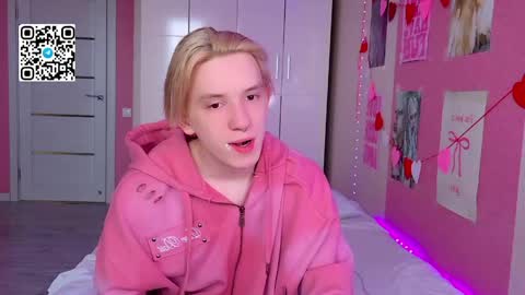 Ron online show from 04/19/26, 04:34