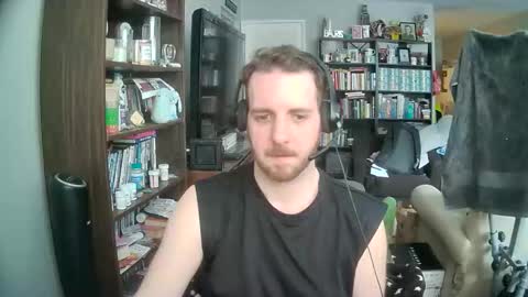 Snapshot of ronjeremyismario chatting on 02/08/26, 08:56 willejohnson online show from 02/08/26, 08:56