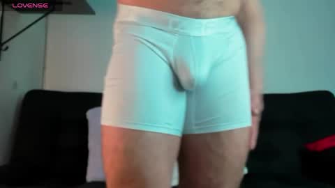 Ronnie online show from 01/04/25, 06:51