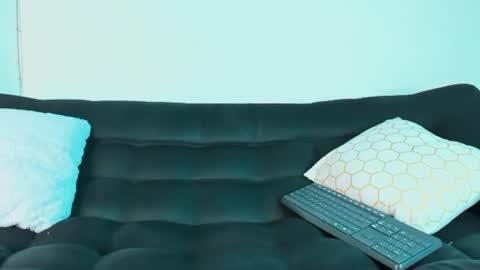 Ronnie online show from 02/03/25, 09:07