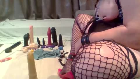 ronny cd online show from 11/28/25, 10:34