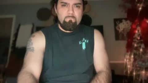 Snapshot of ronnyvzla2 chatting on 12/13/24, 01:12 Ronny Smokey online show from 12/13/24, 01:12