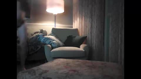 ronvlv online show from 04/05/26, 01:47