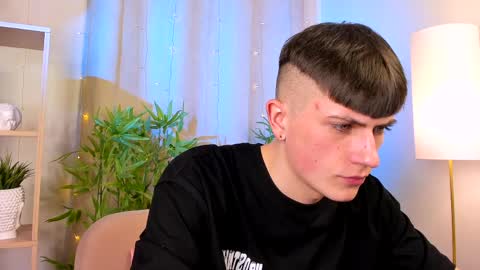 Rony online show from 04/04/26, 09:12