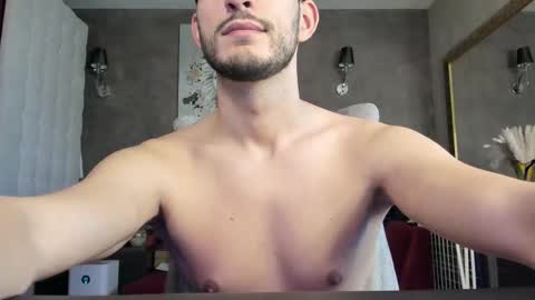 onlyfans-   online show from 01/16/26, 02:21