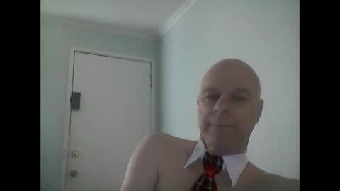 Snapshot of rooboy55 chatting on 01/11/25, 01:59 rooboy55 online show from 01/11/25, 01:59