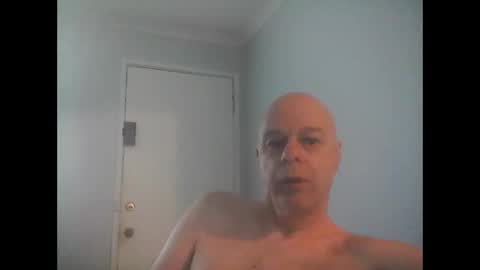Snapshot of rooboy55 chatting on 06/07/26, 03:21 rooboy55 online show from 06/07/26, 03:21