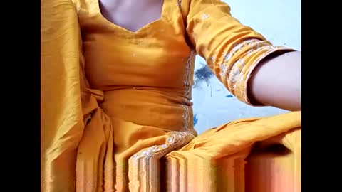 roop_sexy642 online show from 03/12/26, 09:26