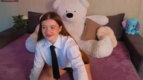 roraline_lov online show from 04/11/26, 03:27