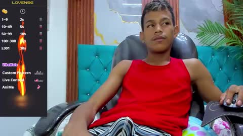 RORY CASTRO online show from 12/13/25, 11:43