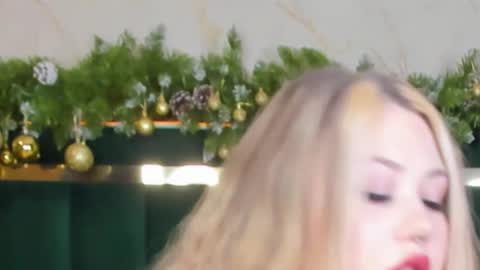 Chloe online show from 01/12/26, 11:10