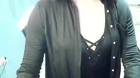 Snapshot of rosabells chatting on 10/10/25, 09:25 Rosa online show from 10/10/25, 09:25