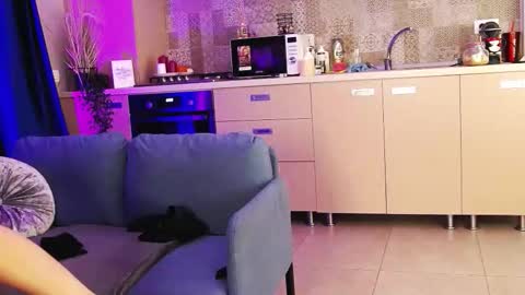 Rose online show from 03/26/26, 03:23