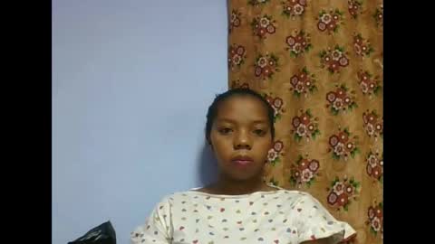 rosah225127 online show from 04/15/26, 03:35