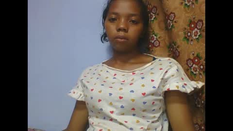 rosah225127 online show from 04/15/26, 07:58