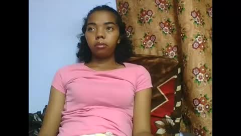 rosah225127 online show from 04/20/26, 06:38