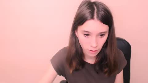 Rose online show from 11/29/25, 07:44