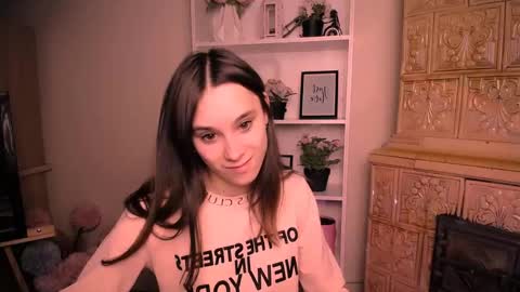 Rose online show from 04/22/26, 06:27