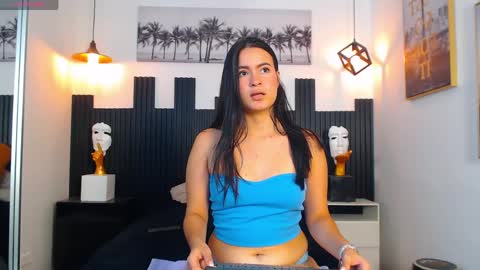 R O S A L I A online show from 04/17/26, 08:12