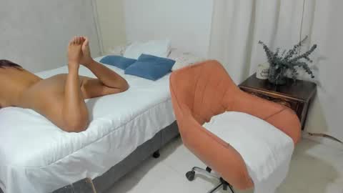 Rosalia online show from 02/17/25, 09:52